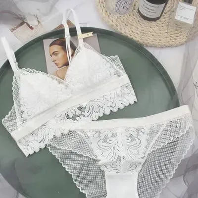 Full lace wireless cotton cup comfortable ladies underwear sets Soft-cup triangle bralette and transparent panties bra lingerie