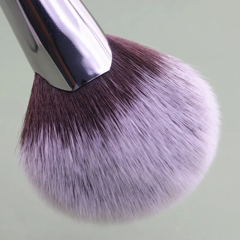 Sywinas Fan Brush Highlighter Soft Face Beauty Painting Powder Foundation Blush Bronzer Blending Makeup Brushes