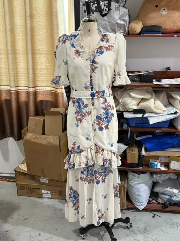 Pakaian Maxi Chiffon Cetak Bunga-bungaan Wanita Lengan Panjang V-leher Dalaman Romantik Gaun Potong Renda Tinggi Rendah 2026 Gaun Wanita Elegan Musim Panas — image 11