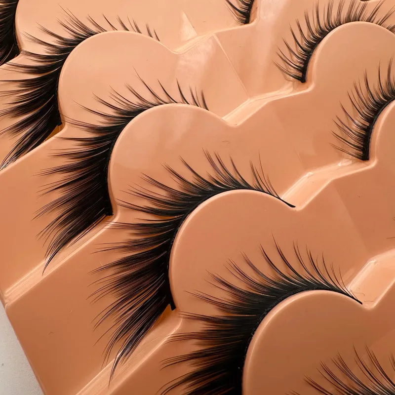 7 pairs of cat’s eye/fox eye falsie lashes one-piece design thick curled soft 3D fluffy mink lashes. — image 3