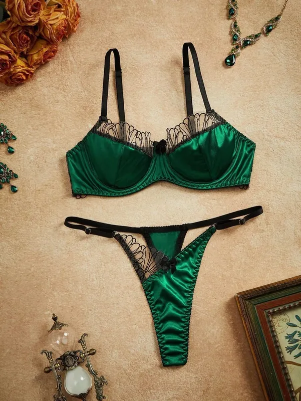 Ultra Sexy Lingerie Set Women Retro Vintage French Satin Splicing Embroidery Bra Thong Panties Erotic Underwear Suit 2026 New