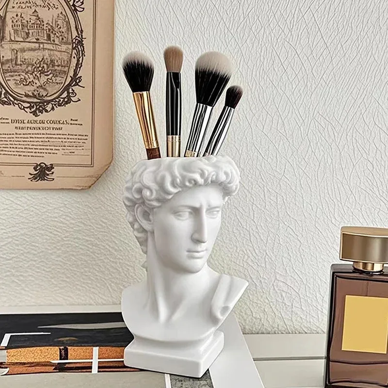 Kreatywna statua Dawida kształt pojemnik na pędzle ozdoby na biurko schowek gospodarstwa domowego organizer pędzli do makijażu