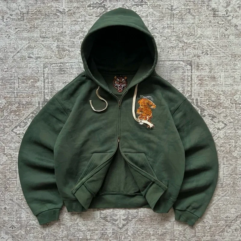 Men Dragon Embroidered Hoodie Japanese Sukajan Style Fleece Lined Pullover Hooded Sweatshirt Loose Casual Streetwear Tops New