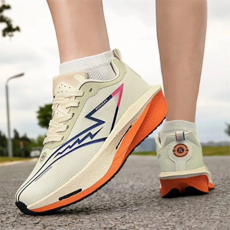 Carbon Plate Running Shoes Men Women Marathon Sports Sneakers Breathable Lightweight Professional Athletic Shoes — image 6