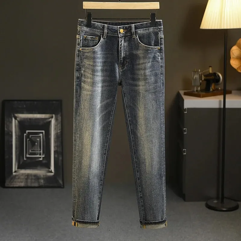 High-End-Jeans für Herren, vielseitig, gewaschene Denim-Kleidung, modisch, lässig, tailliert, Frühling und Herbst, leichte, luxuriöse, dicke Hose — image 4