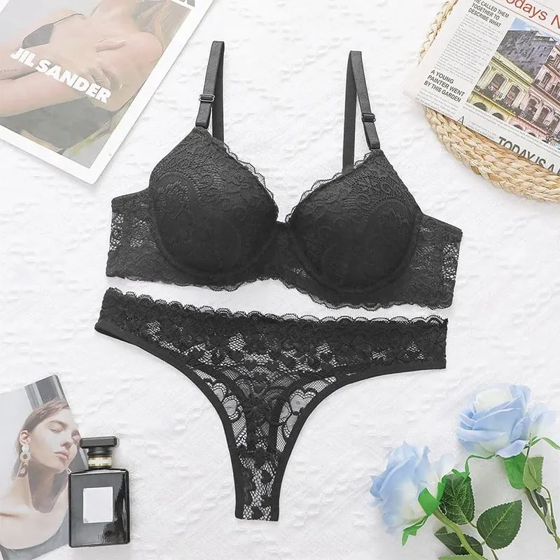 Women Sexy Lace Underwire Lingerie Set Breathable Lift Support Cami Bra & Triangle Briefs 2‑Piece Outfit — image 1