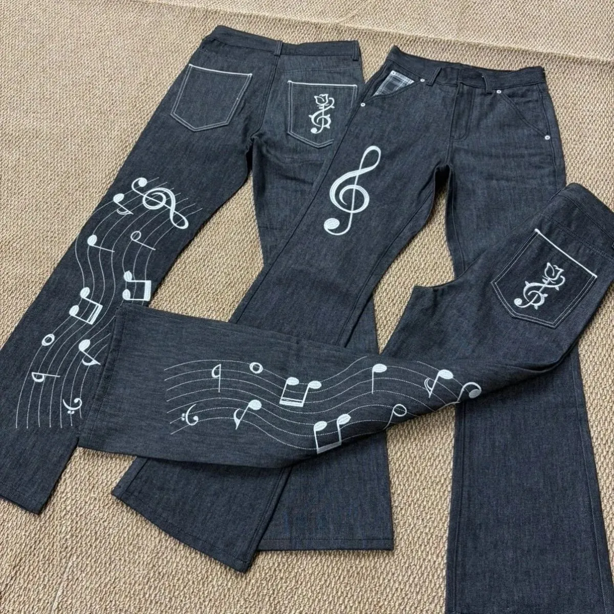 Note Rose Embroidered Original Color Jeans Unisex 1021M Version Slightly Flared HighStreet Wear Straight Jeans Stacked Pants Men — image 2