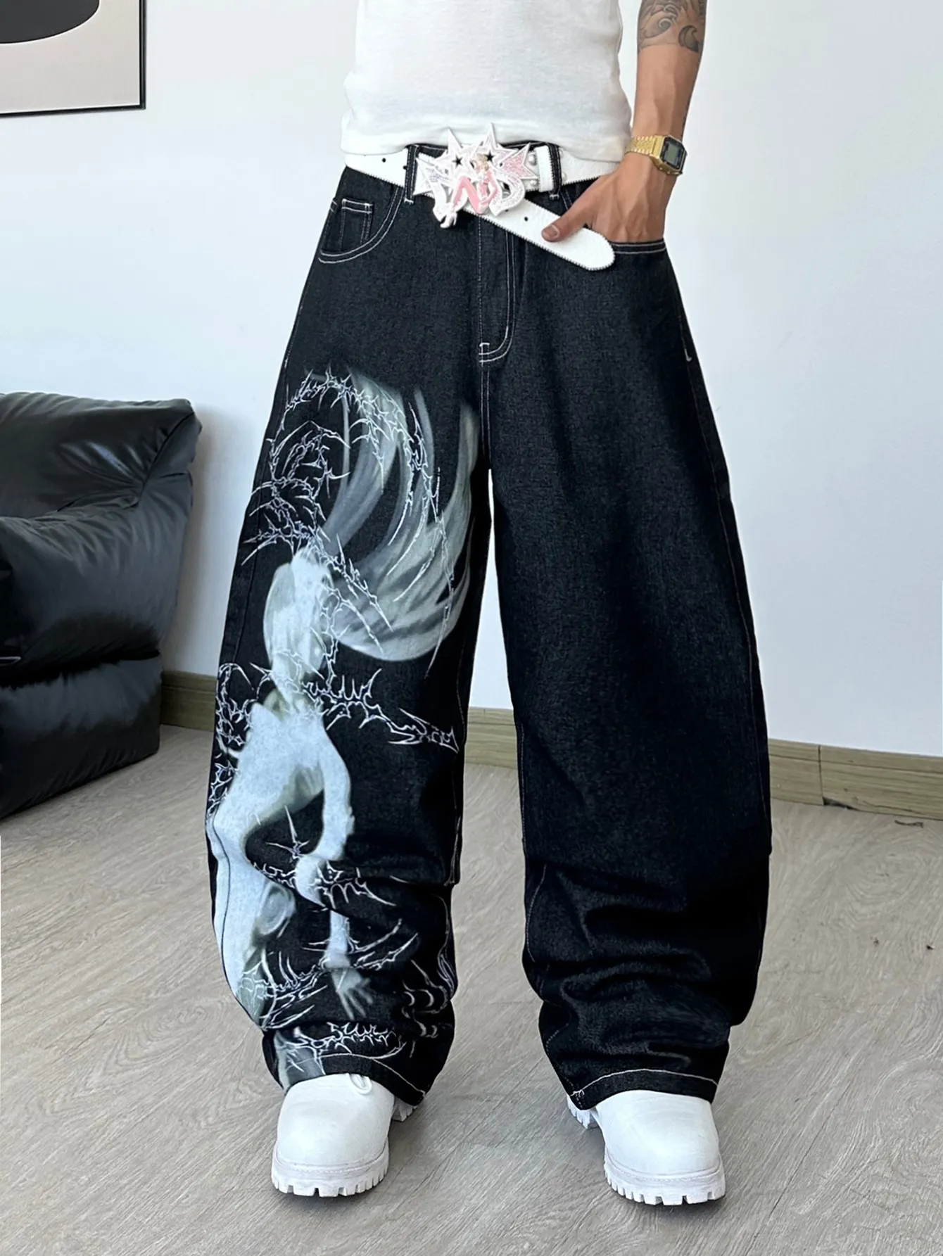 Men's High Street Dark Anime Character Thorn Print Black Baggy Wide-Leg Jeans Y2K Street Hip-Hop Punk Fashion Versatile Pants — image 3