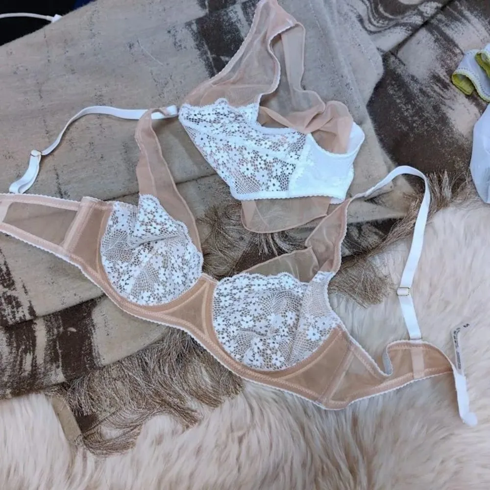 Sweet Mesh Lace Flower Bra Set Lingerie Brassiere Push Up Bra Women Thin Seamless Lace Floral Underpants Home — image 3