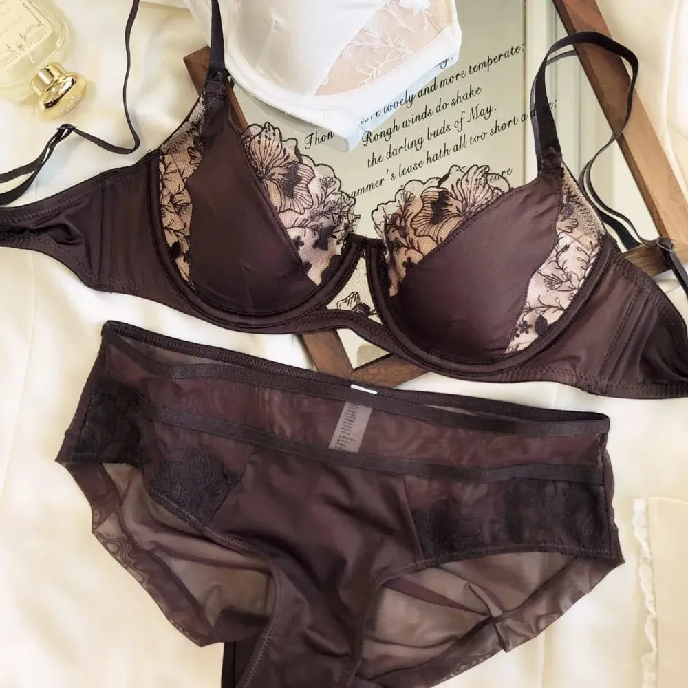 French Sexy Vintage Lace Lingerie Set Soft Underwire Gathering Small Bust Slim Bra upward Lift Pure and Desireful Bra 34-40 — image 6