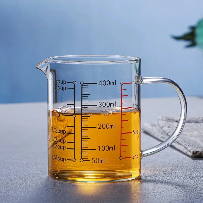 Högt borosilikatglas Mätkoppar Klart glas Skala Cup med handtag V-formad pip Köksglas mätbägare