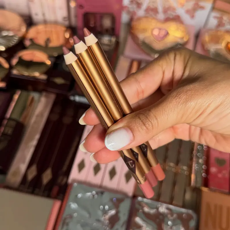 Шарлотта Тилбери New Pillow Talk Big Lip Plumpgasm Lip Cheat Коллагеновая ванна для губ CT Подводка для губ Макияж Губная помада Увлажняющий блеск для губ