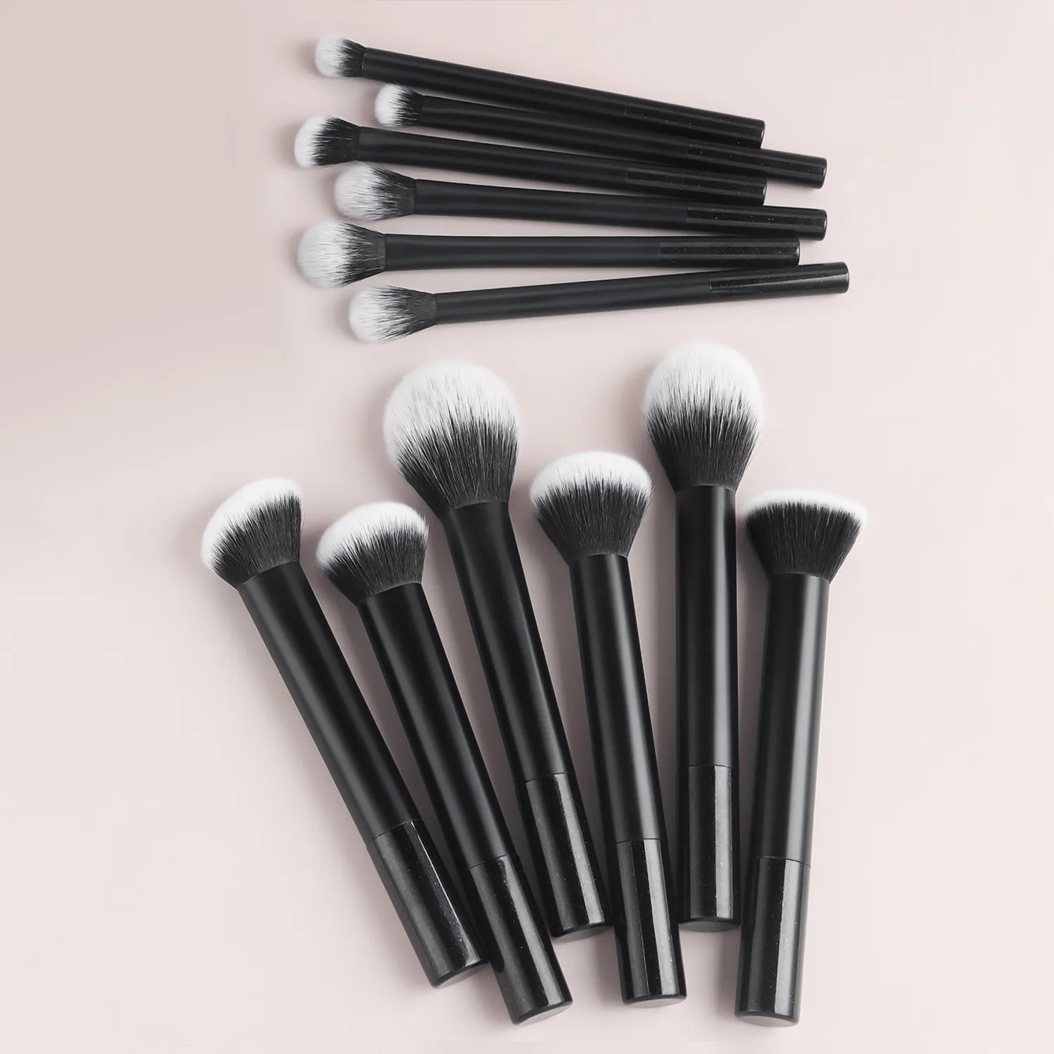 메이크업 브러쉬 세트 공급 구성을 위한 12pcs 창의적 전문 다기능 화장품 브러쉬