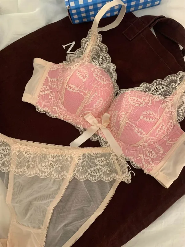 Hettsäljande trådlös spetsbh Dam Liten byst Tjock Vadderad Push Up Lift Anti Sag Sidostöd Sexiga underkläder 32‑38 AB — image 11