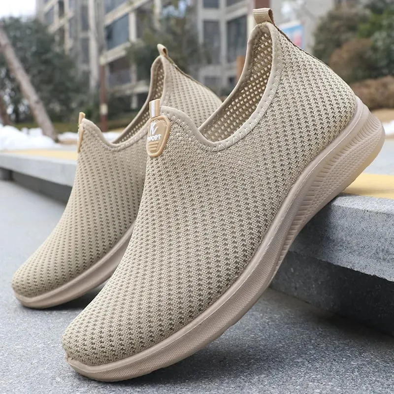 2025 Herrskor Casual Sneakers Vår Sommar Andas Mjuk sula Lättvikt Prisvärd Lazy sneakers Herrskor — image 1