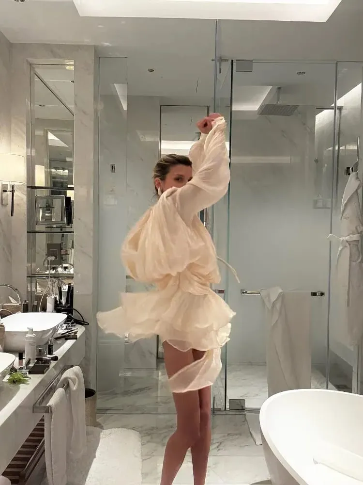 Mini robe à lacets à volants brillants pour femmes, Chic, ample, ajourée, ligne a plissée, robes de soirée d'été, nouvelle collection 2026 — image 3