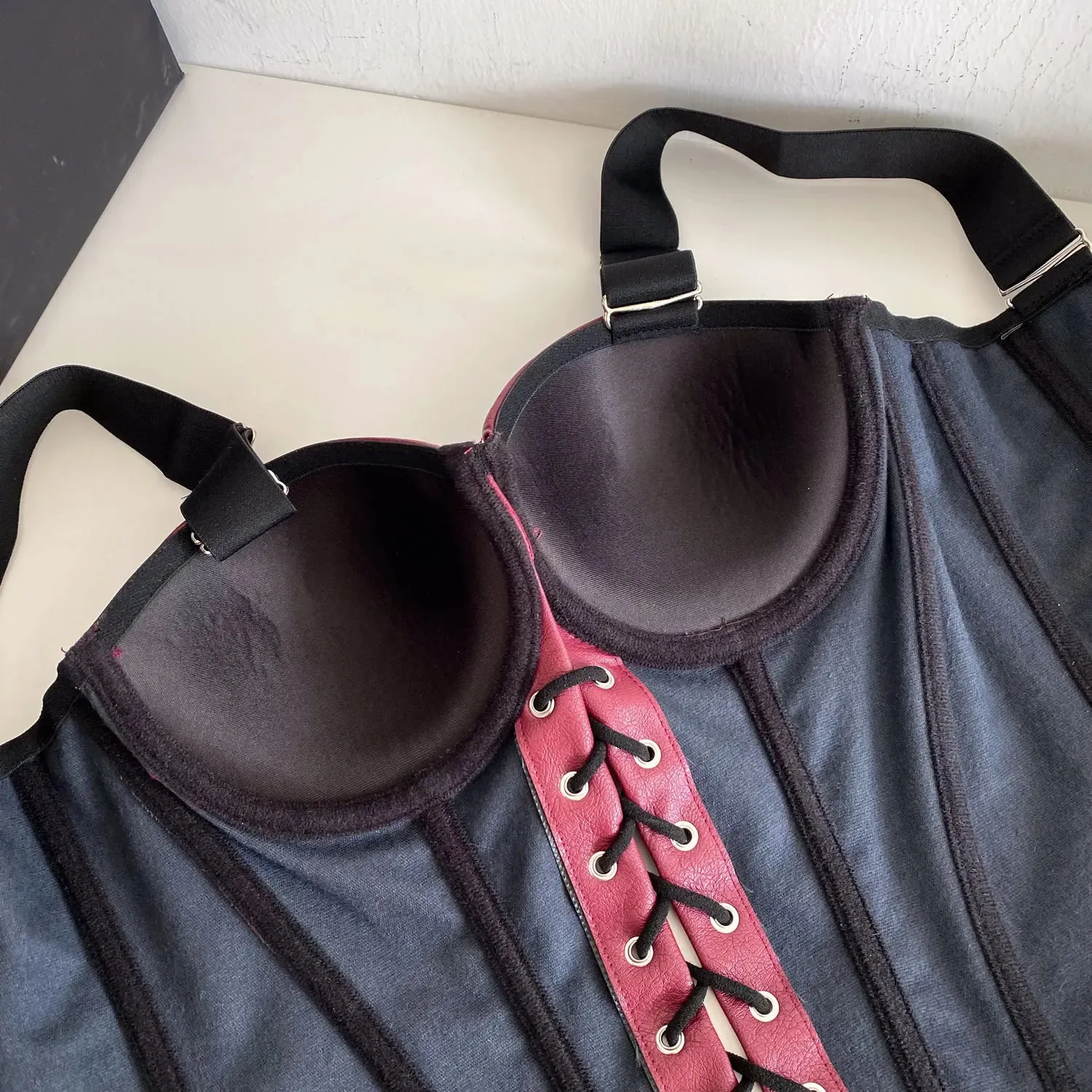 Sexy Off Shoulder Bandage Chic Crop Top Corset Bustier Fashion Camis Autumn Slim Fit Women Tank Top — image 6