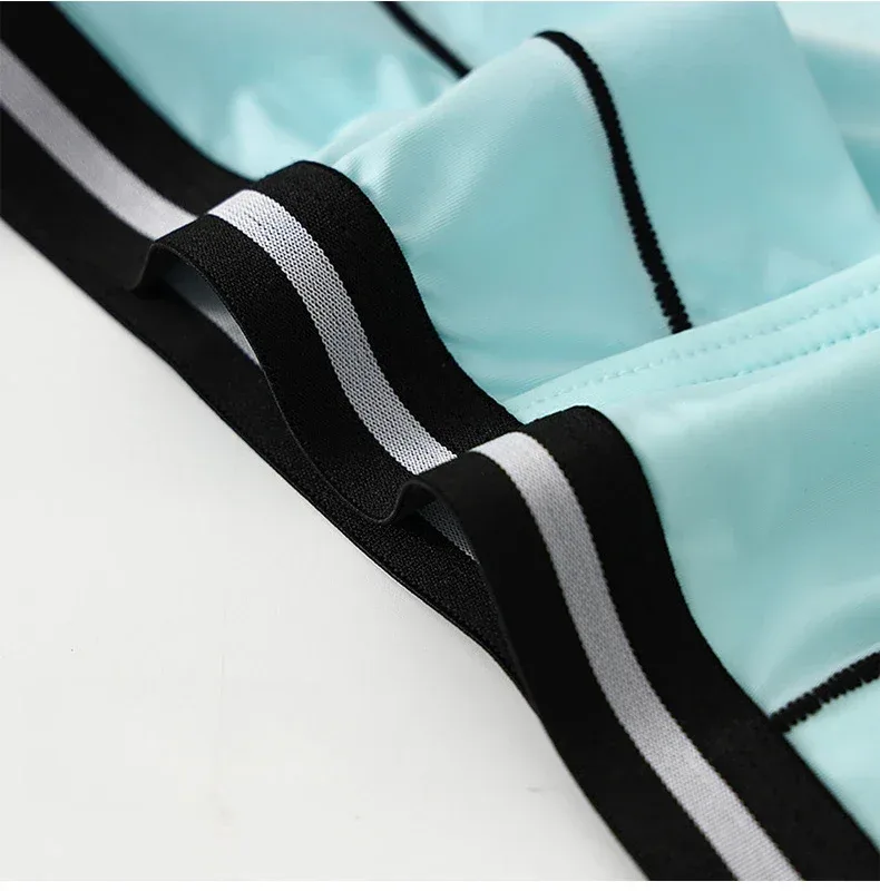 Ice Silk Briefs Seamless Panties Men Bulge Pouch Underwear Male Breathable Underpants Man Sexy U Convex Pouch Bikini Lingerie — image 13