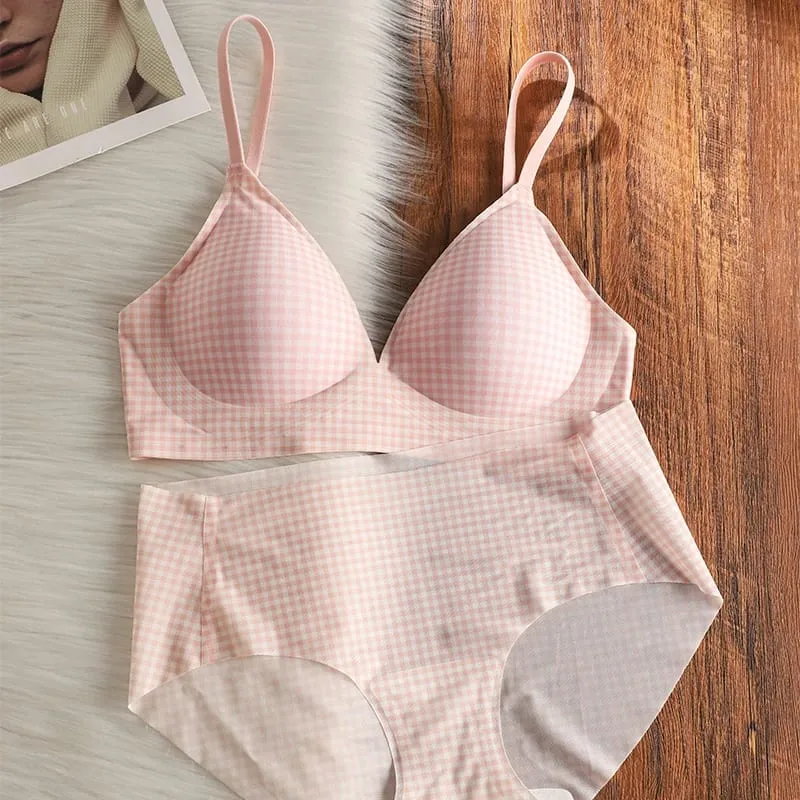 Elegant Seamless Bralette Small Bust Gathering Anti-Sagging Thin Adjustable Straps Wirefree Comfort Fit UK Light Support Bra Set — image 10