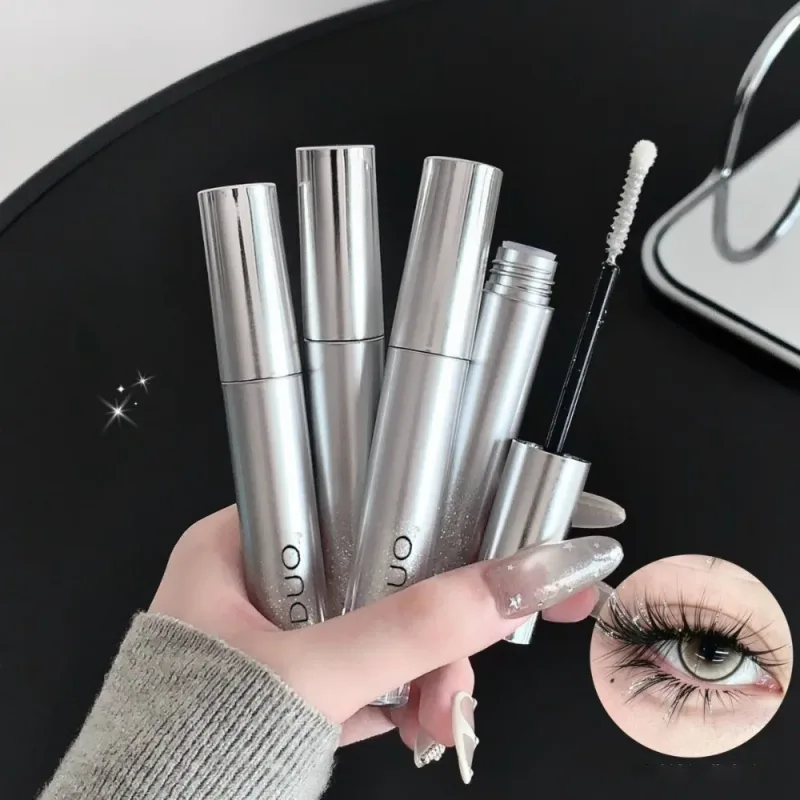 Silvery Shining Mascara Fine Glitter Highlight Lengthening Curling No Smudging Waterproof Natural 3D Sparkling Eye Makeup — image 3