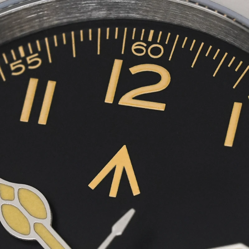 Militado ML08 Quartz Watch VH31 Movement Steel Strip Sapphire Crystal Vintage Watch 10Bar Waterproof BGW9 Luminous Mens Watch