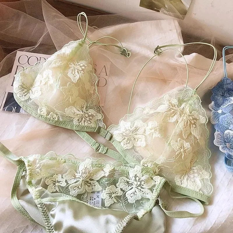 French Niche Lingerie Set Embroidered Mesh Triangle Cup Wireless Bralette Retro Lace Thin Sexy Comfortable Bra USA Tushy MOYISU — image 10