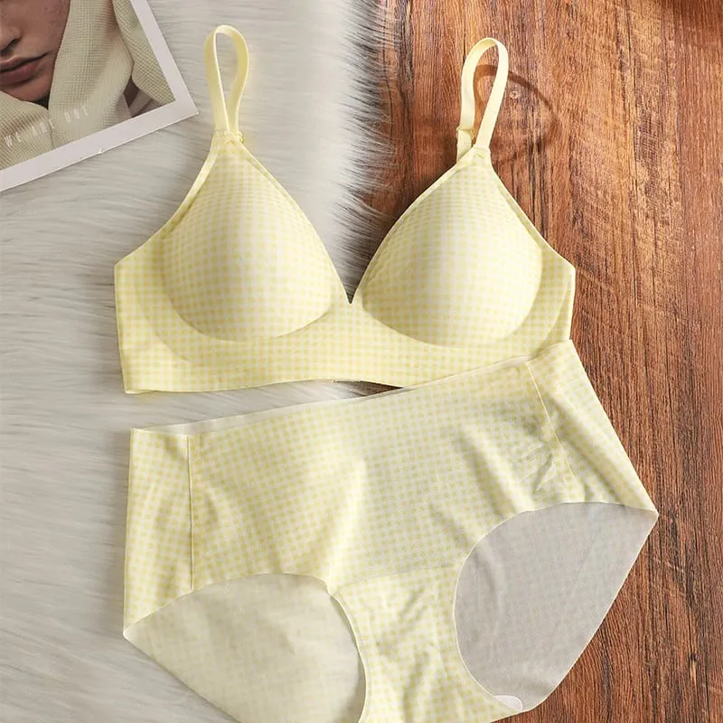Elegant Seamless Bralette Small Bust Gathering Anti-Sagging Thin Adjustable Straps Wirefree Comfort Fit UK Light Support Bra Set — image 12