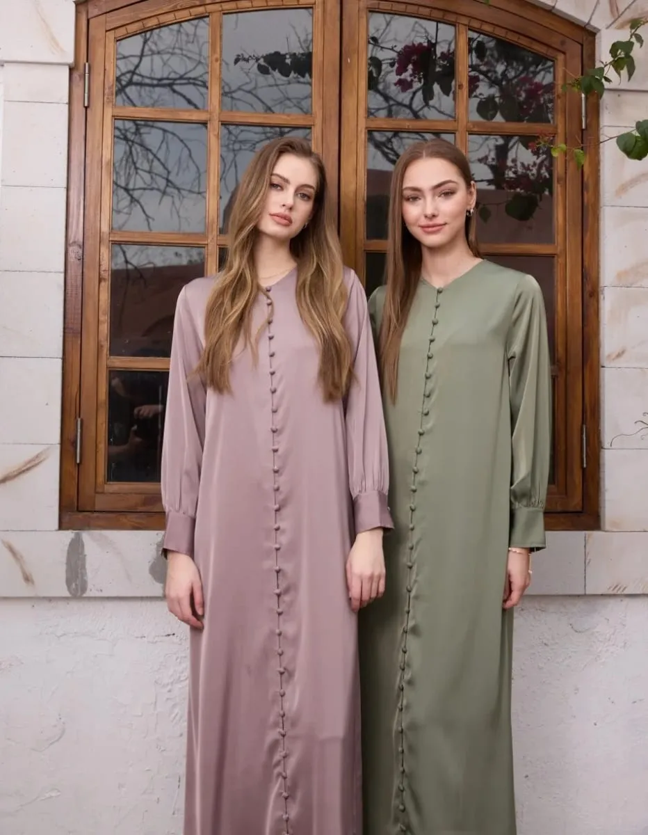 AS SS26 vestido de satén ligero con botones de bolas, ropa ligera de mujer elegante de tela súper cómoda — image 2