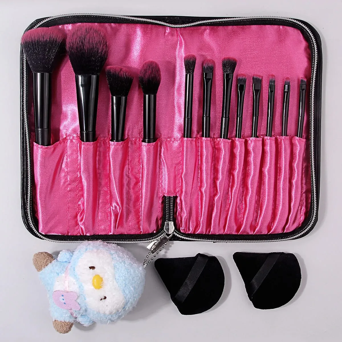 16 stk Gradient Pink Makeup Børste Sæt Blødt Syntetisk Hår Ansigt Øje Kosmetiske Børster Med 2 Triangle Velvet Powder Puffs Black Mak — image 5