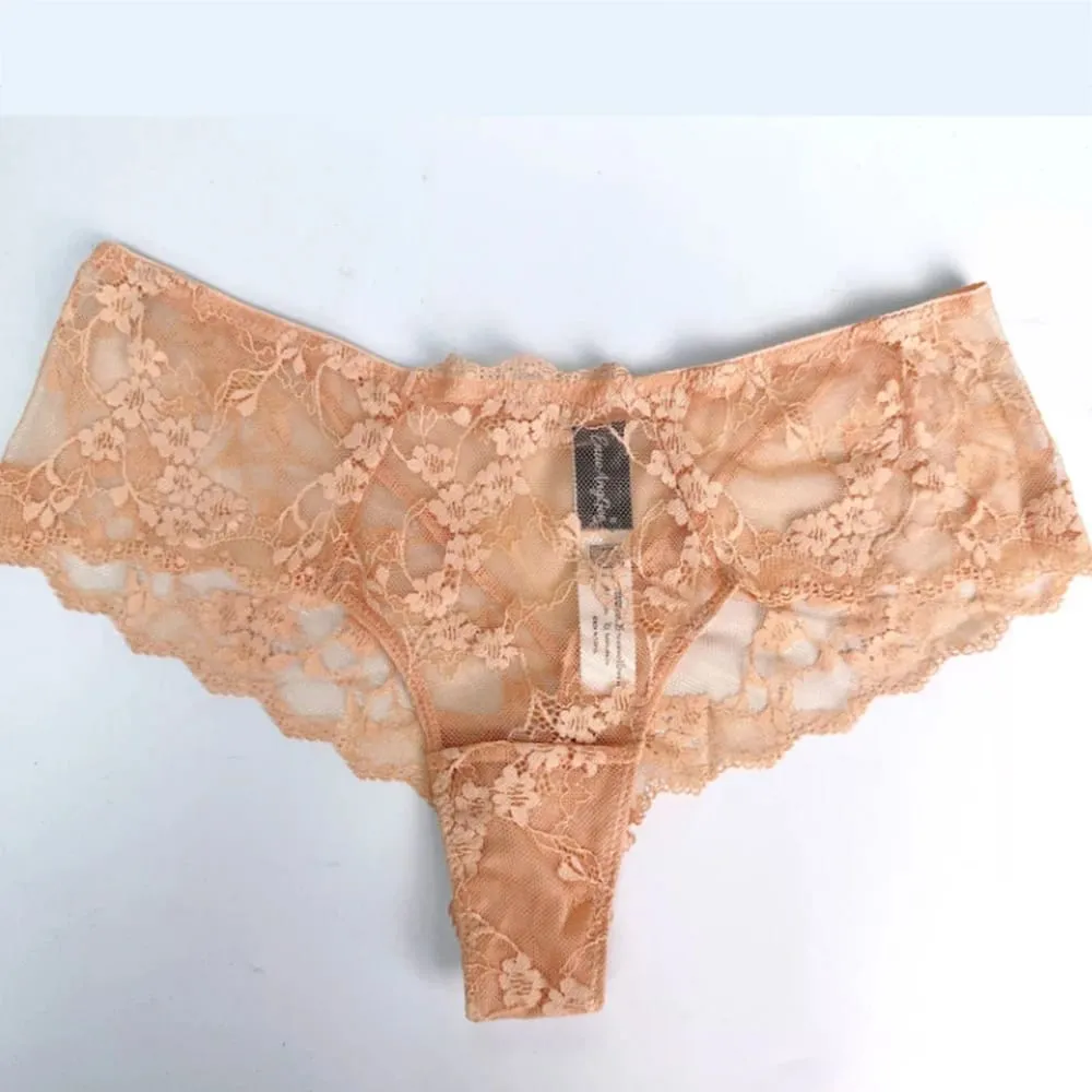 Women Honey Bloom Floral Lace Lingerie Set Underwire Deep V Bra & Panty 2‑Pcs Delicate Front Button Intimate Underwear