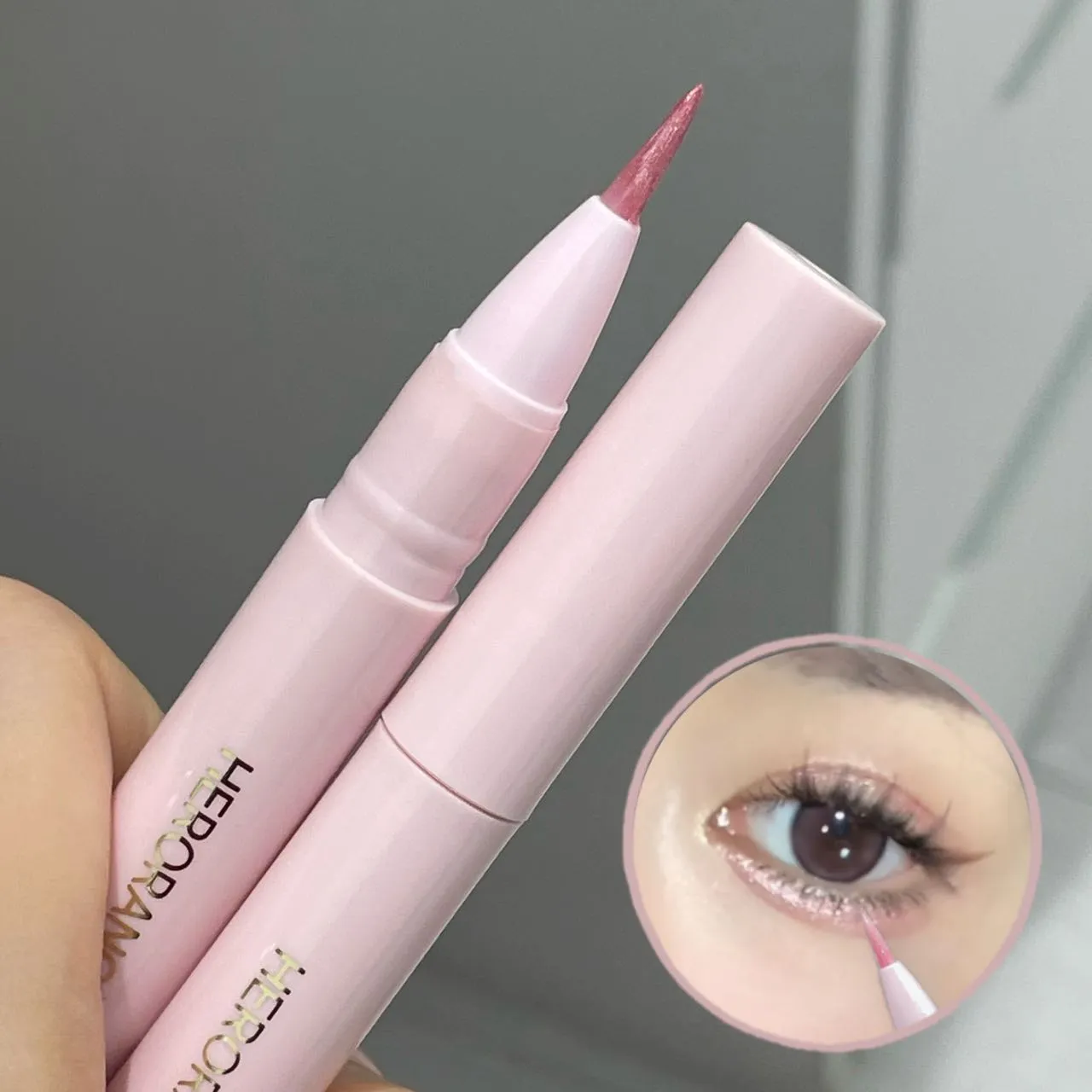 Herorange Glitter Shimmer Eyeliner Pen Sparkly Highlighter for under Eye Smooth Liquid Lying Silkworm Makeup Pen — image 4