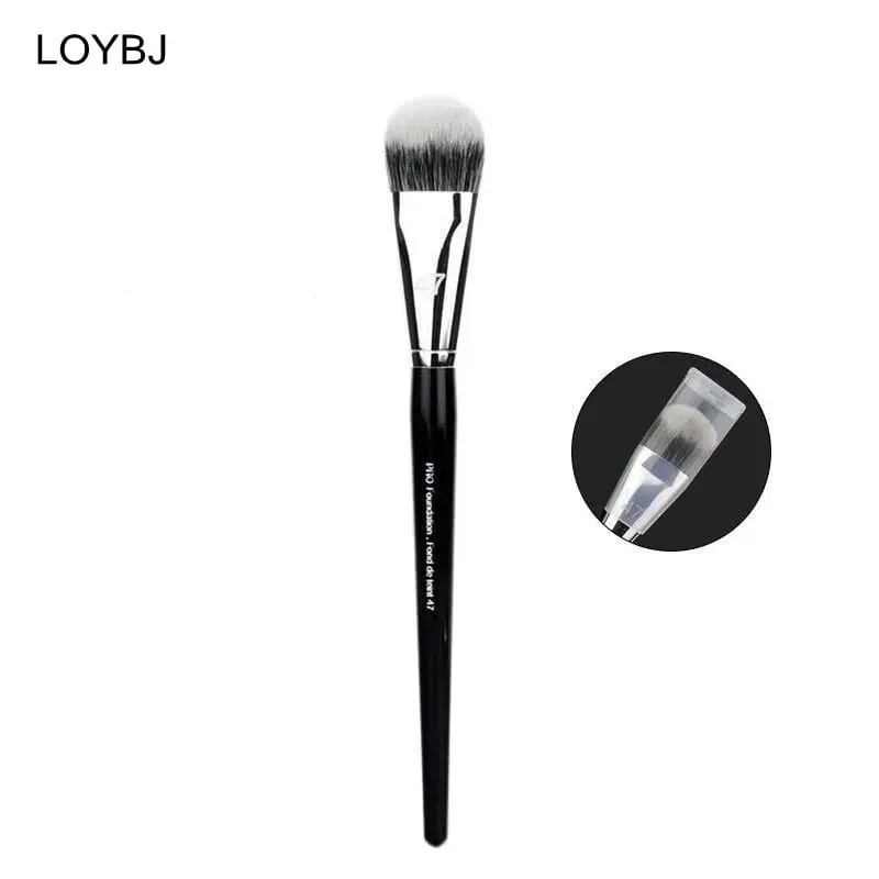 No. 47 Bevel Angle Foundation Brush with plastic cover Professional Slope Liquid Foundation BB Cream Makeup Brush 1/2/3/4/5 PCS — image 2