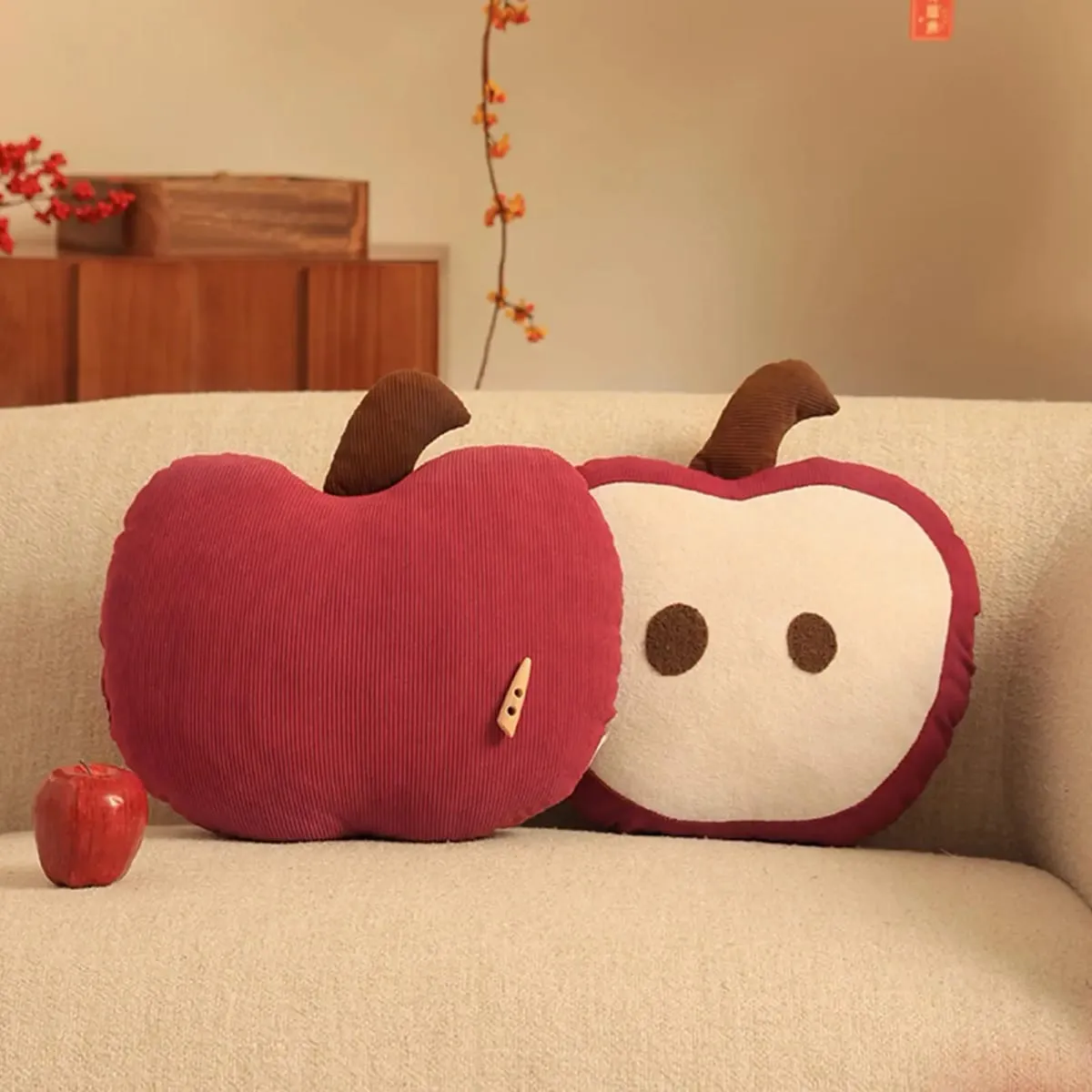 Red Apples Shaped Throw Pillow Soft Plush Cushion for Sofa Bedroom Novelty Decorative Sleeping Reading Rest Christmas Gifts