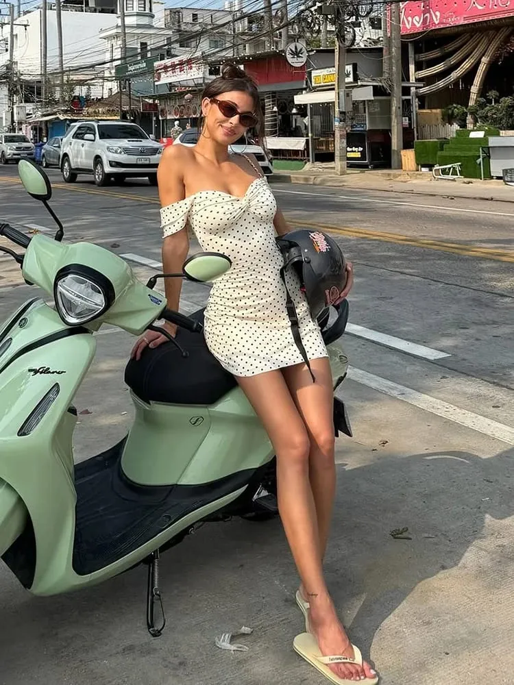 Whatiwear Abito di tendenza sexy Donna Stampa a pois Slash Neck Increspato Patchwork Senza maniche Moda Summer Street Party Mini aderente