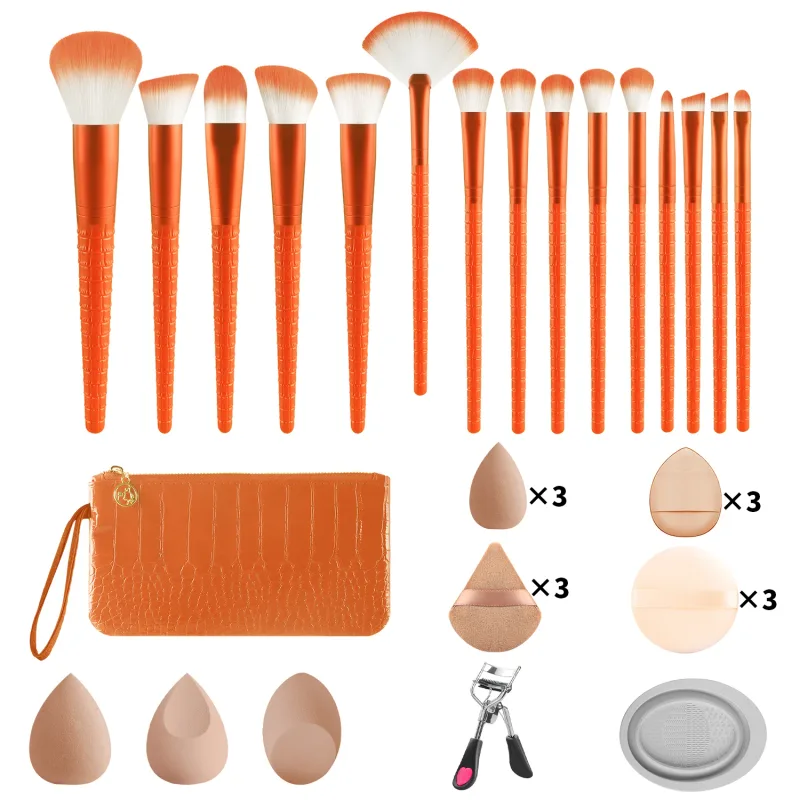 Conjunto de ferramentas de maquiagem tudo em um, 33 peças, 15 pincéis, esponjas de beleza, pó, modelador de cílios com bolsa de armazenamento para maquiagem de rosto inteiro