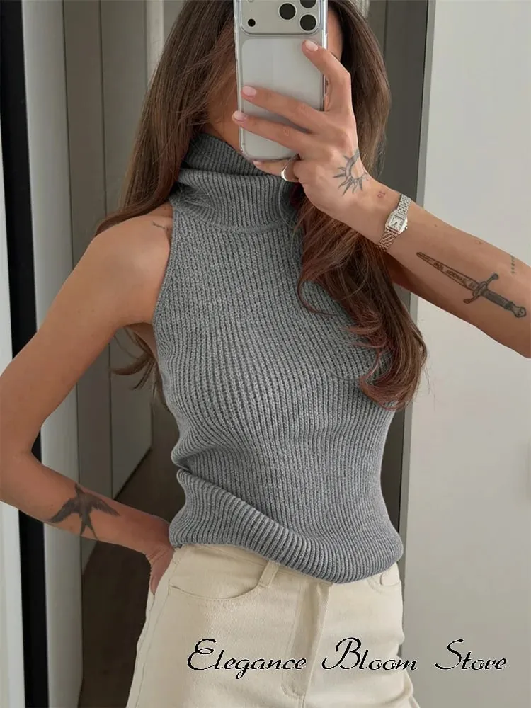 Solid Color Knit Sleeveless Tank Top Women High Neck Backless Slightly Fitted Cropped Vest Minimal Daily Fashion Casual Outfit — image 2