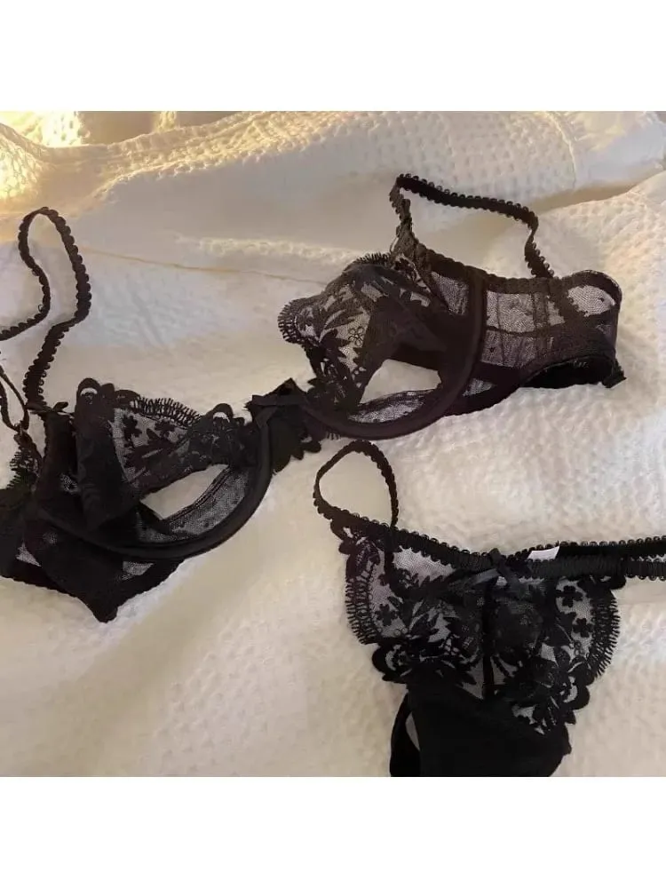 Ensemble de soutien-gorge demi-bonnet en dentelle parisienne - Lingerie d'été à armatures ultra fine avec découpes transparentes et sans éponge - Sexy French Desire