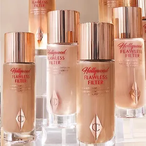 Yayasan Penyerlah Charlotte Tilbury CT Tekstur Berterusan Penyamar Menghidrat Mekap Mencerahkan Serbuk Padat