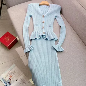 YuooMuoo marca de moda de una pieza de punto Maxi Vestido de mujer elegante con cuello en V con volantes cintura delgada ceñido al cuerpo suéter Vestido de fiesta